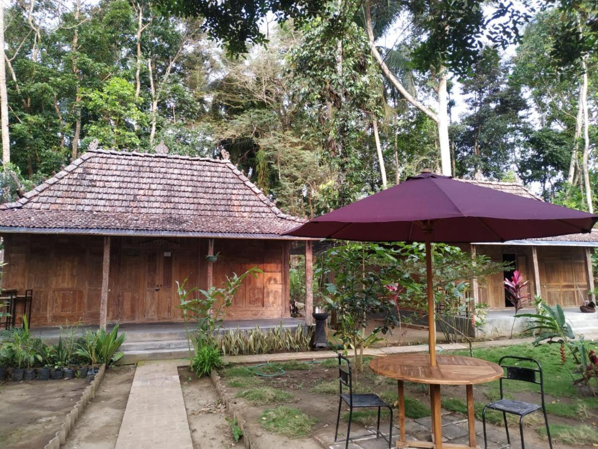 omah kayu jagalan Hotel Magelang Bagian luar foto